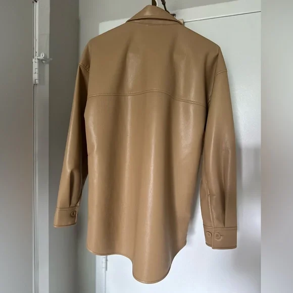 Aritzia Babaton Pelli Shirt Jacket - Picture 3 of 3